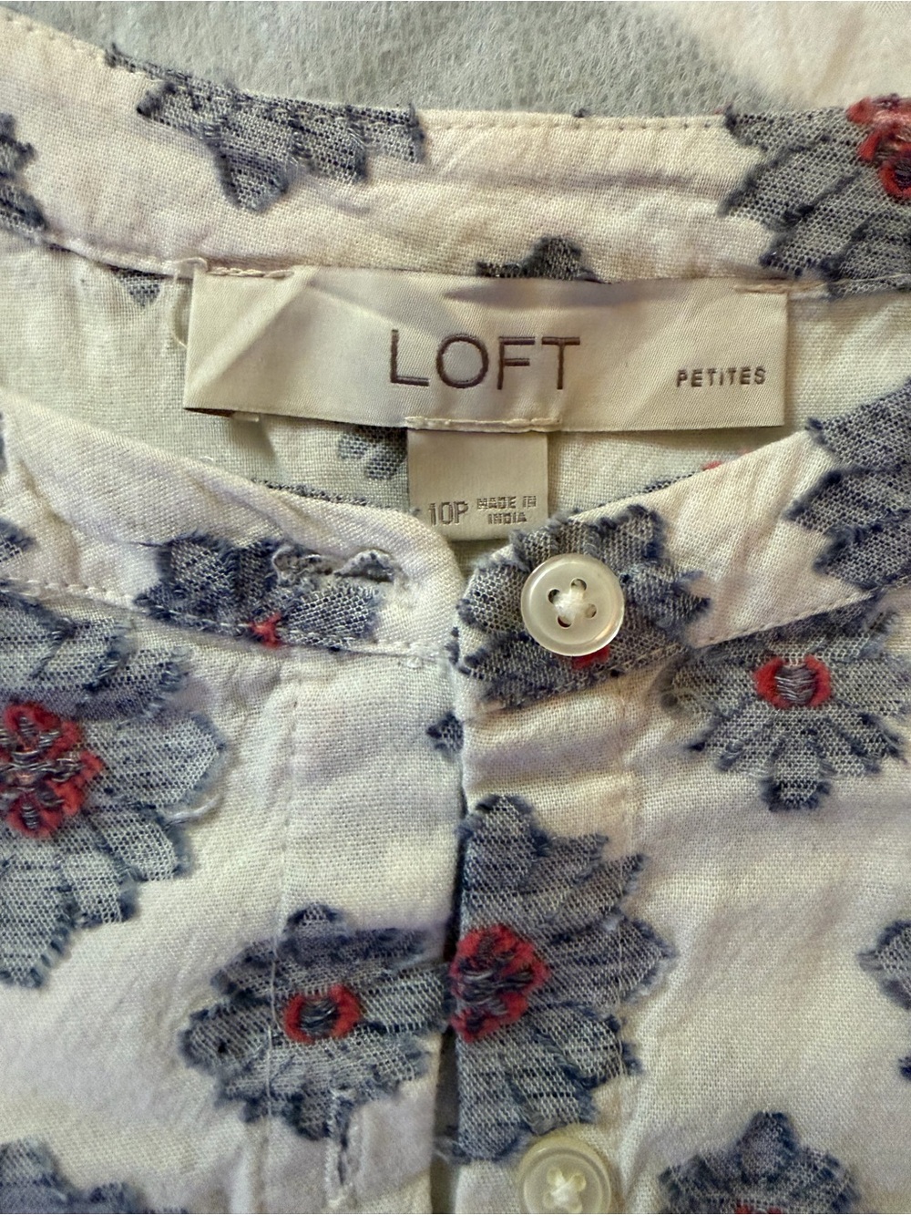 LOFT Petite Cottagecore Prairie Dress Floral Tiered Boho Cream Blue Red Size 10P - Picture 5 of 7